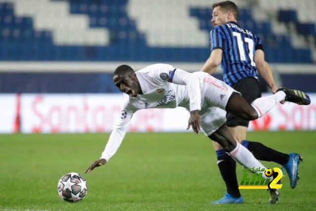 رد فعل غاضب من صحفي كتالوني على طرد لاعب أتالانتا أمام ريال مدريد