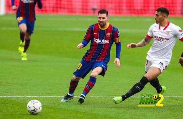 لماذا ألغى الحكم هدفًا لإشبيلية ولم يفعلها مع برشلونة؟!