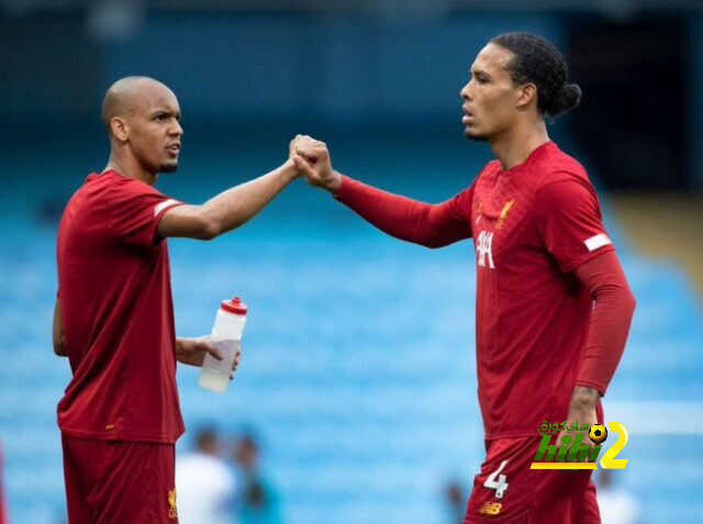 ليفربول يعمل على تجديد عقد ثنائي الفريق