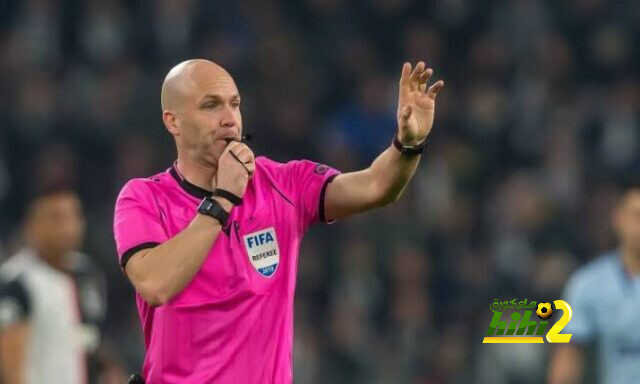 الاتحاد الأوروبي يختار حكم لقاء باريس وبرشلونة