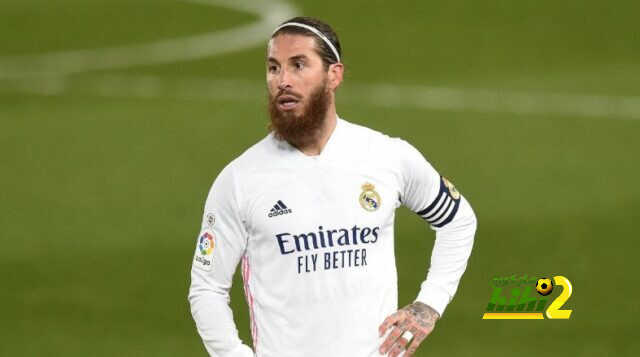 غارسيا يتوقع مصير راموس مع ريال مدريد