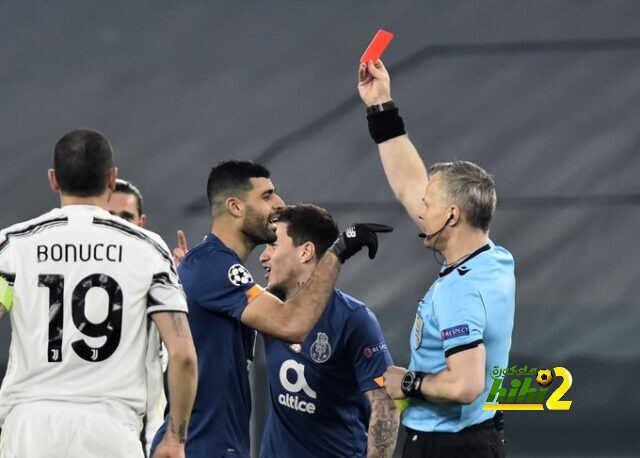 طرد لاعب بورتو أمام يوفنتوس …صحيح أم خاطئ !
