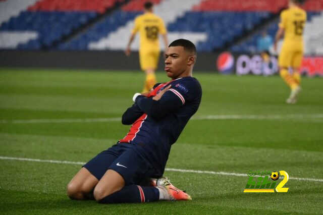 الخليفي يستبعد أي إمكانية لرحيل مبابي ونيمار