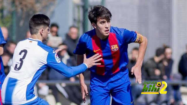 لاعب السيتى يكشف تطورات مفاوضات برشلونة وحلمه بمجاورة ميسي