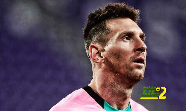 كاراسكو يثير الجدل حول مستقبل ميسي في برشلونة