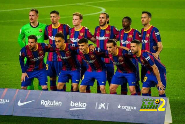 أغيري يسخر من التحكيم بسبب لمسة يد جوردي ألبا