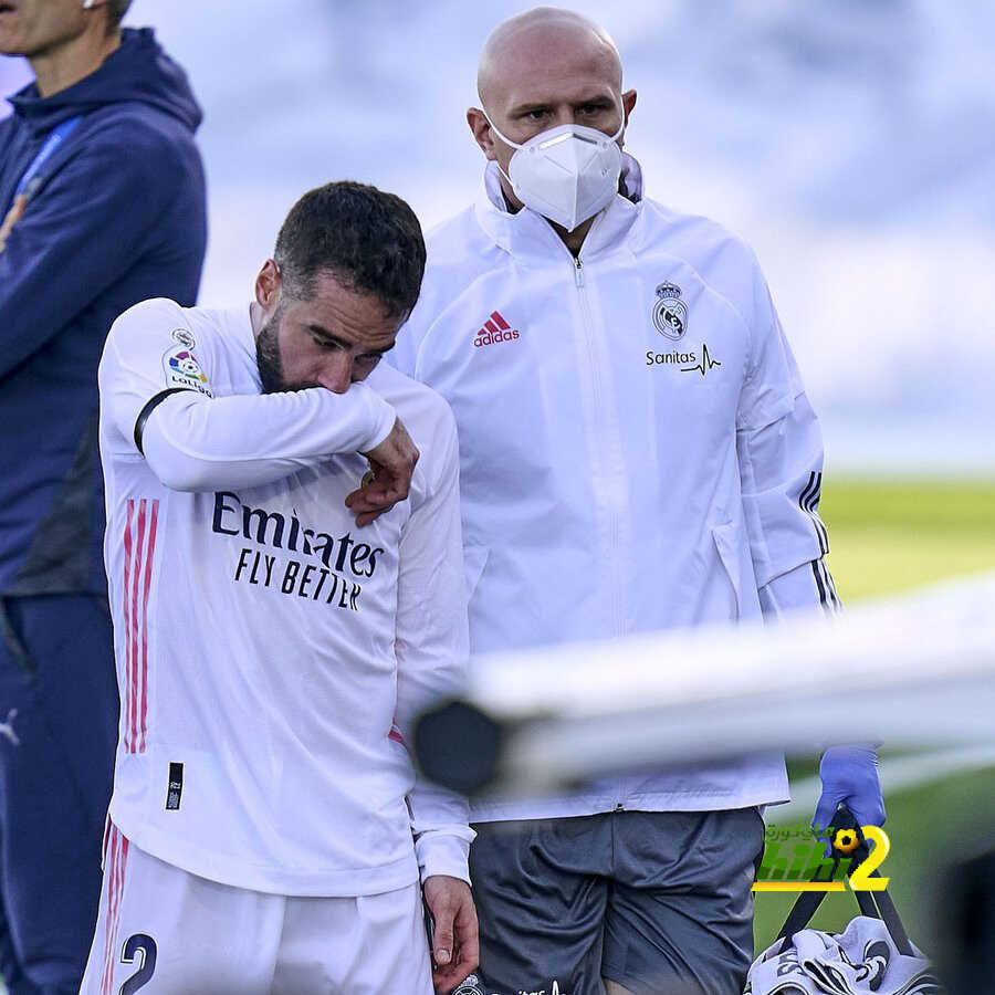 كارفخال وبرشلونة …تعود على الغياب