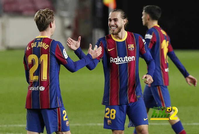 فيديو: مينغيزا يقلص الفارق لبرشلونة