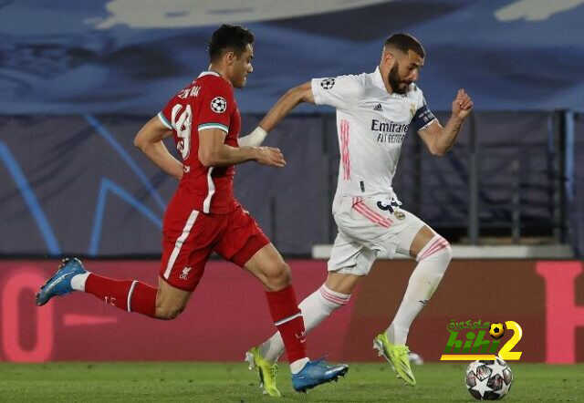 سانز يقلل من أهمية وصول ريال مدريد لنصف نهائي دوري الأبطال!