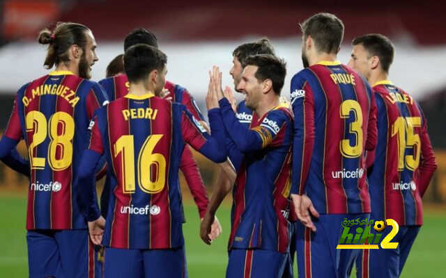 صورة: بيكيه يثير القلق قبل رحلة برشلونة لمواجهة فياريال