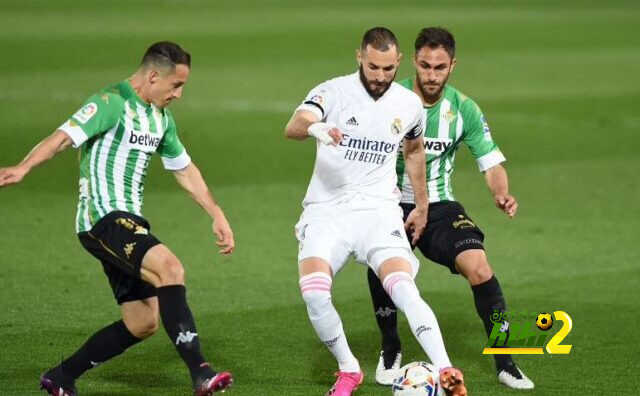هل استحق ريال مدريد ركلة جزاء أمام بيتيس؟ دورو يفاجئ الجميع!