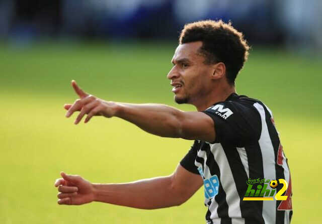 نيوكاسل يفتح محادثات التجديد لميرفي!