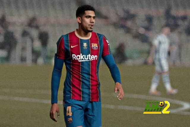 رقم مميز لاراخو مع برشلونة
