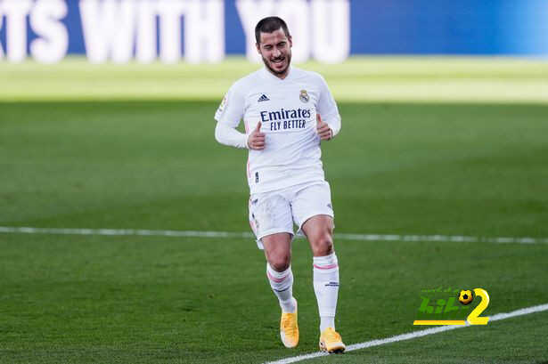 سانز يرفض تصريحات والد كورتوا النارية تجاه هازارد