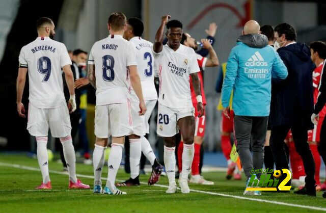 هل ترغب حكومة إسبانيا في تضييع الليغا من ريال مدريد؟!