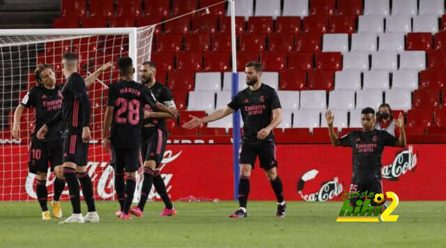 الريال بعرض جيد يُحرج غرناطة برباعية، ويضيق الخناق على الأتلتي!