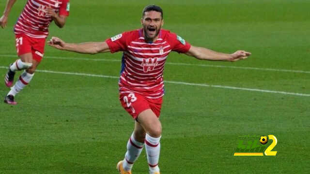 مولينا …الدهن في العتاقي !
