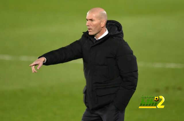 بيدريرول يثير حماس جماهير ريال مدريد بشأن زيدان