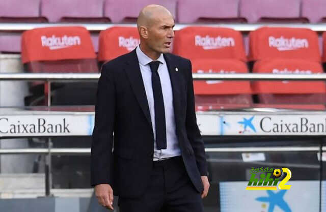 رسالة جماهير ريال مدريد إلى زيدان بشأن مستقبله