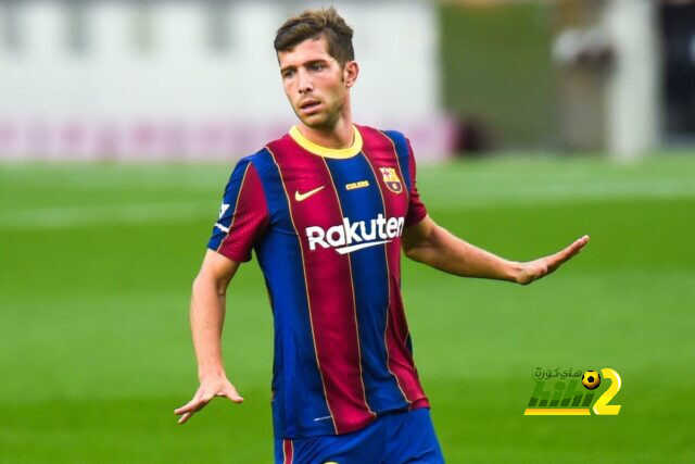 تقارير.. برشلونة يقرر بيع سيرجي روبيرتو
