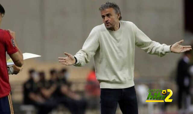 سانز يواصل انتقاد إنريكي بسبب استبعاد راموس