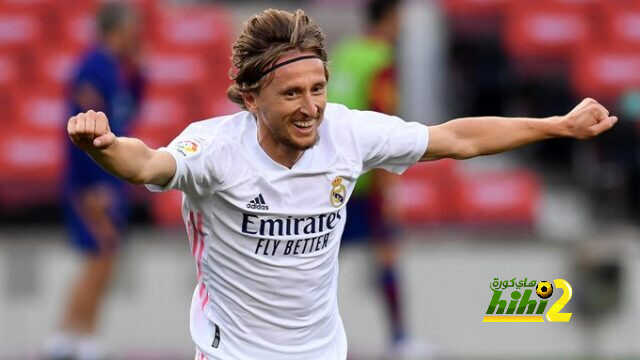 أول تعقيب لمودريتش بعد تجديد عقده مع ريال مدريد.!