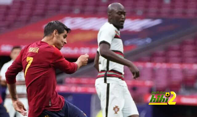 لاعب إسبانيا يغادر معسكر المنتخب بعد تأكد إصابته بوباء كورونا
