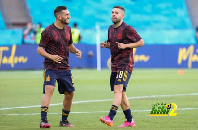 سوريا يعبر عن اندهاشه من عذر إنريكي بعد مباراة بولندا