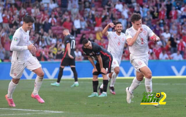 أزبيليكويتا يحتفل بتأهل إسبانيا لربع نهائي اليورو