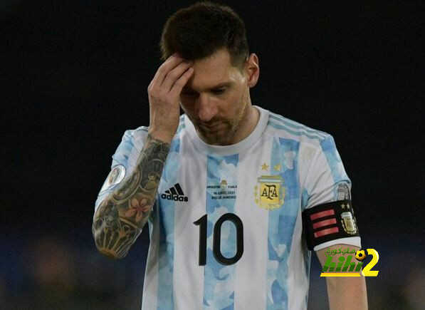 دومينيك يستبعد رحيل ميسي عن برشلونة
