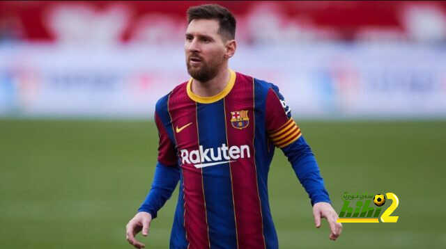 بيدريرول يعبر عن حسرته بعد نهاية عقد ميسي مع برشلونة