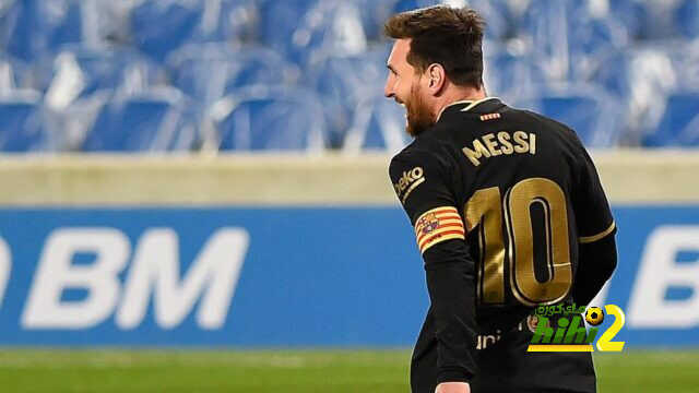 لماذا يماطل ميسي بشأن عقده الجديد مع برشلونة؟!