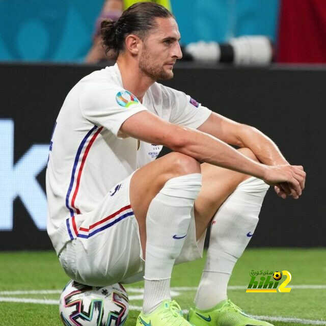تقارير.. آرسنال مهتم بضم لاعب وسط يوفنتوس
