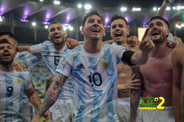فيديو: عناق حار بين ميسي ومدرب الأرجنتين بعد النهائي