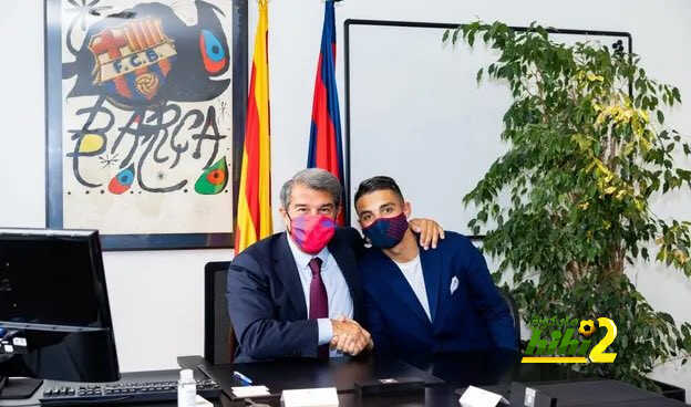 العادة السيئة لدى قيس رويز لاعب برشلونة الجديد !