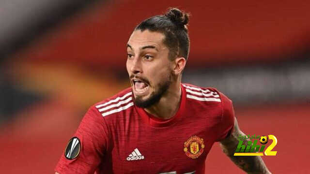 مورينيو يفكر في تيليس كبديل محتمل لسبيناتزولا في العاصمة الإيطالية!