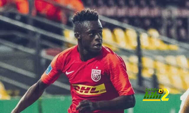 رين يتغلب على أياكس واليونايتد في استقطاب الجناح الغاني!