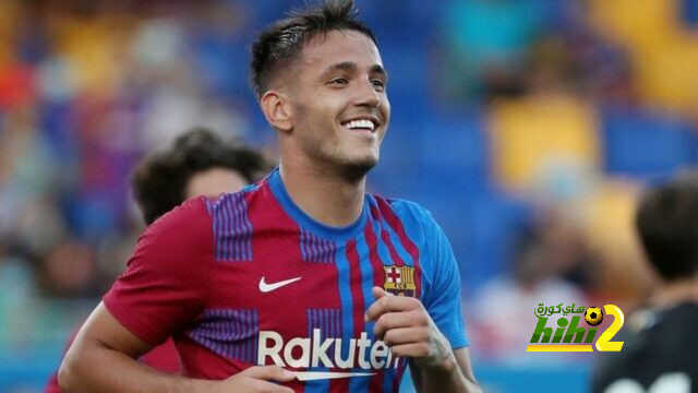 لاعب برشلونة على رادار ساسولو