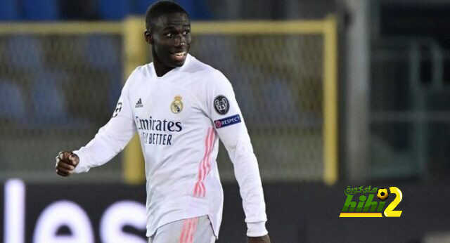 الكشف عن موقف ميندي من الرحيل عن ريال مدريد