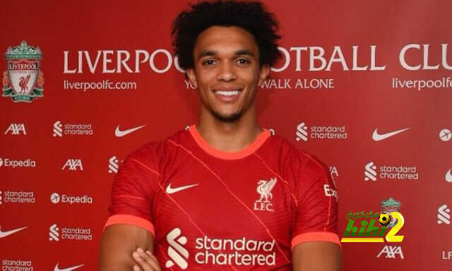 ليفربول يجدد عقد أرنولد …كواليس وأسباب الصفقة