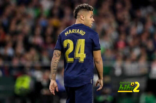 ماريانو دياز إما أن يكون رجلا أو يكون جارث بيل !