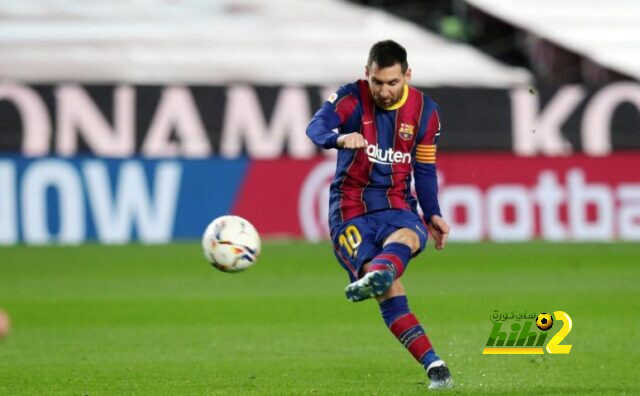 سانز يحذر برشلونة من الاعتماد فقط على منحة صندوق الاستثمار