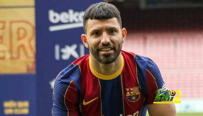 موقف برشلونة من تسجيل عقد أجويرو