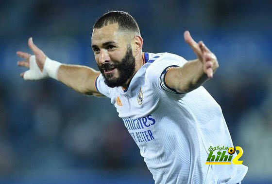 بنزيما يعبر عن فرحته بعد انتصار ريال مدريد