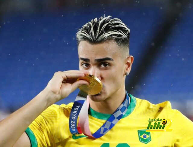 غرائب توتو سبورت الإيطالية …لاعب ريال مدريد المنبوذ يصبح الأفضل !
