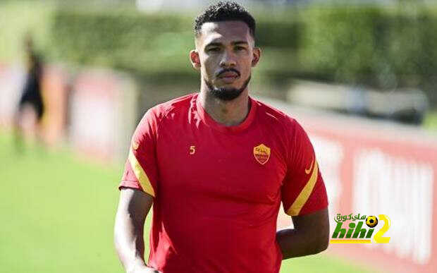 نابولي ينظر في تدعيم دفاعه إلى أحد عناصر الليجا وآخر من الكالتشيو!