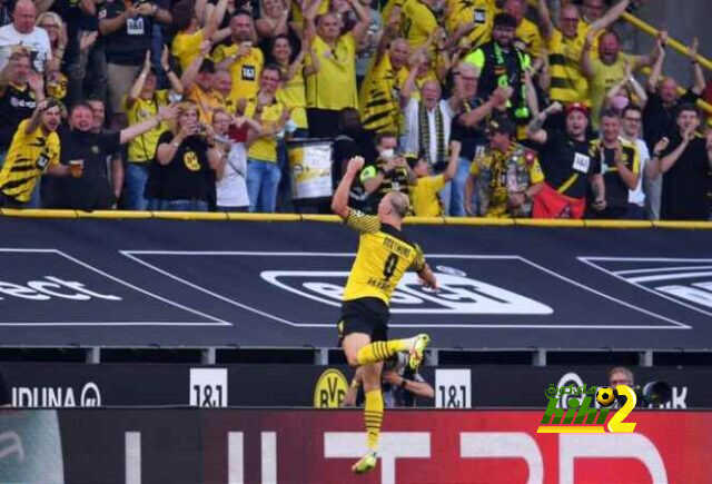 دورتموند يحسم موقفه من رحيل هالاند