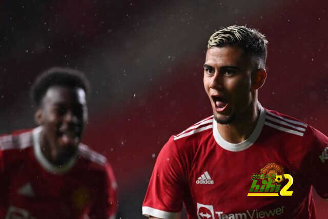 اليونايتد يستمر في محادثات بيريرا مع فلامينجو البرازيلي!