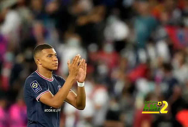 أغيري: باريس سان جيرمان يعلم ما سيحدث مع مبابي