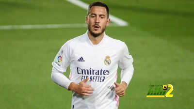 صورة.. نيو لوك لإدين هازارد!